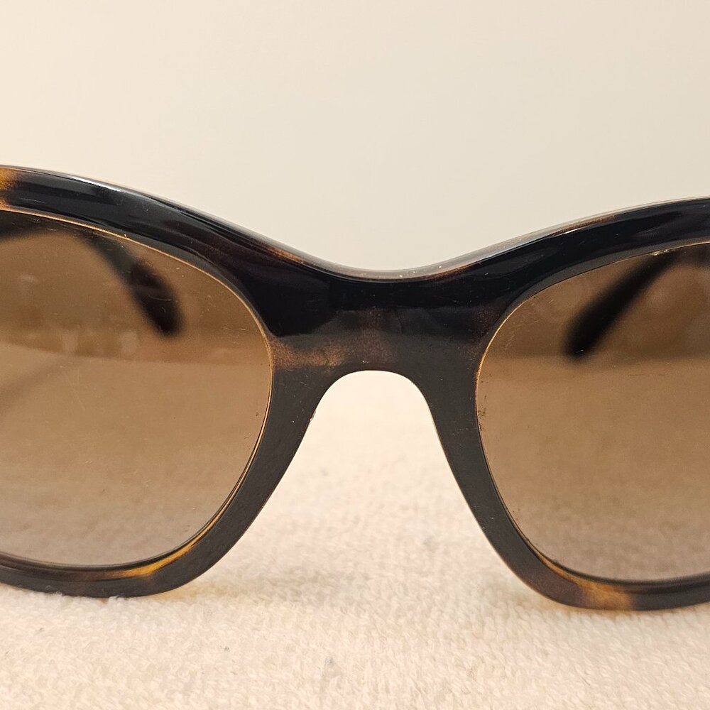 Ray-Ban Women's RB4216 Square Sunglasses - Polished Light Havana